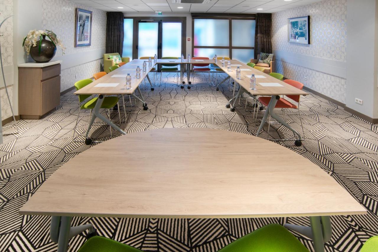 Hotel Ibis Styles Clermont-Ferrand Aeroport Zewnętrze zdjęcie